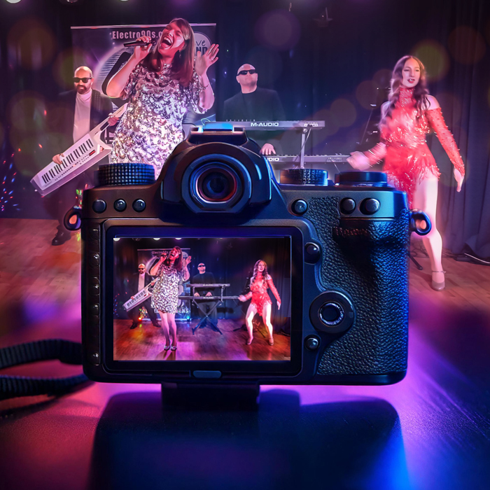 Electro 90s and My Stage Company dancers at Berlin Music Studio making a new video